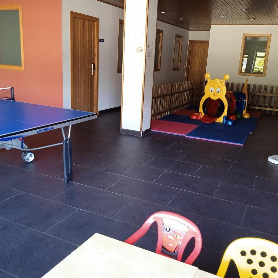 Apartaments Arenys De Boi Бой Экстерьер фото